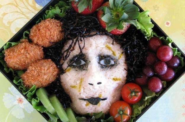 Khi giận chồng, bạn thường làm cơm bento thế này, bảo sao...-1