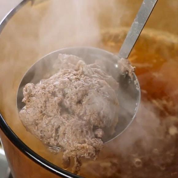 Trời nóng mà vẫn muốn ăn lẩu thì món gì hợp nhất? Đây là gợi ý-3