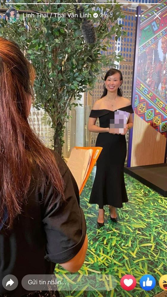 Shark Linh lộ nhan sắc thật khi chụp ảnh không có app-5