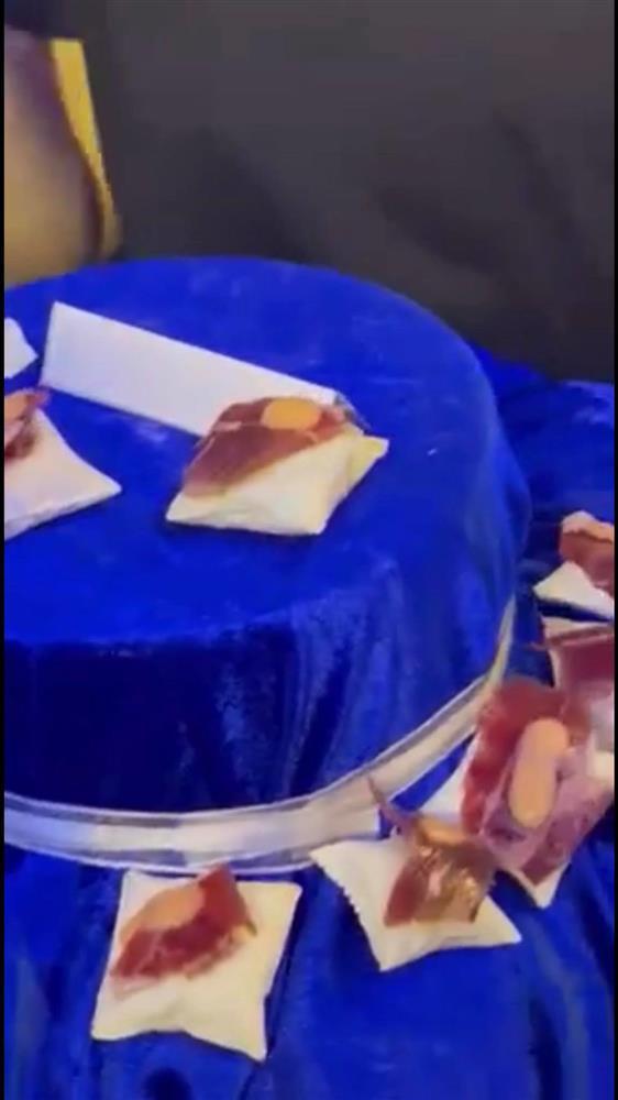 Dạ tiệc tiền tỷ của Nathan Lee bị chê không như quảng cáo-1