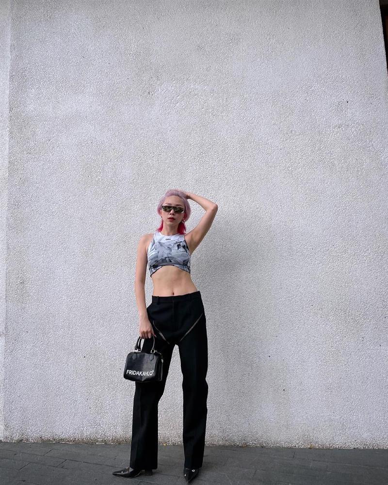 Tóc Tiên khoe body đạt chuẩn, vòng eo múi nào ra múi nấy nhìn mà phát ghen-3