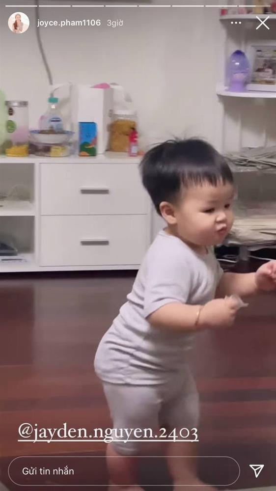 Ngoại hình cực yêu của cháu trai Minh Nhựa, nhìn thôi muốn tan chảy rồi-8