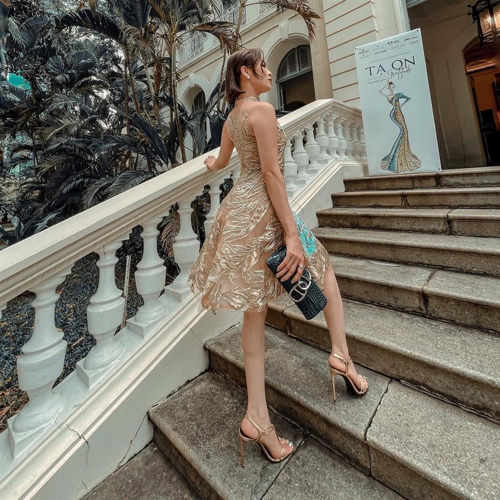 Công chúa lạc rừng Lệ Quyên lộ nguyên cục mỡ nách, bắp chân cuồn cuộn-8