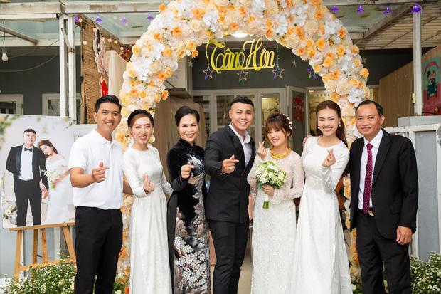 Lan Ngọc: Tặng bộ nhẫn đính toàn kim cương, dùng êkip riêng hỗ trợ em dâu ngày cưới-4