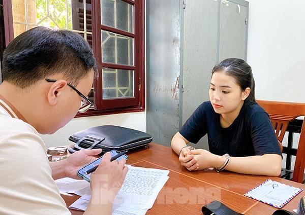 Dàn hot girl ma túy thích trưng của khoe thân, chăm giảng đạo lý-3