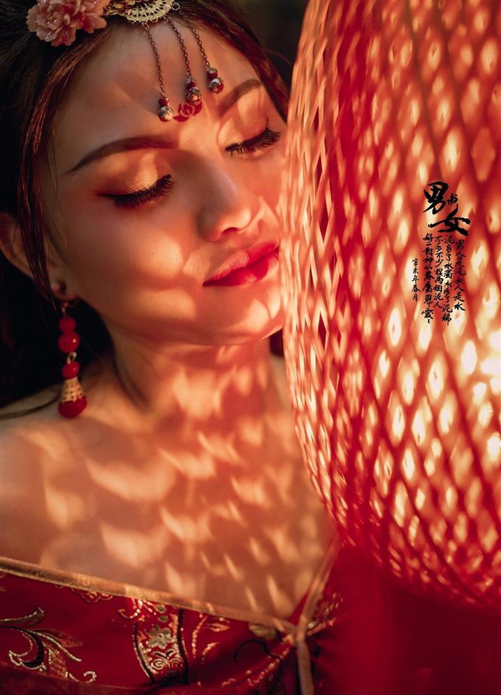 Dàn hot girl ma túy thích trưng của khoe thân, chăm giảng đạo lý-7