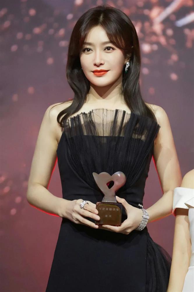 Phú Sát Hoàng Hậu Tần Lam xuống sắc nhận không ra-6