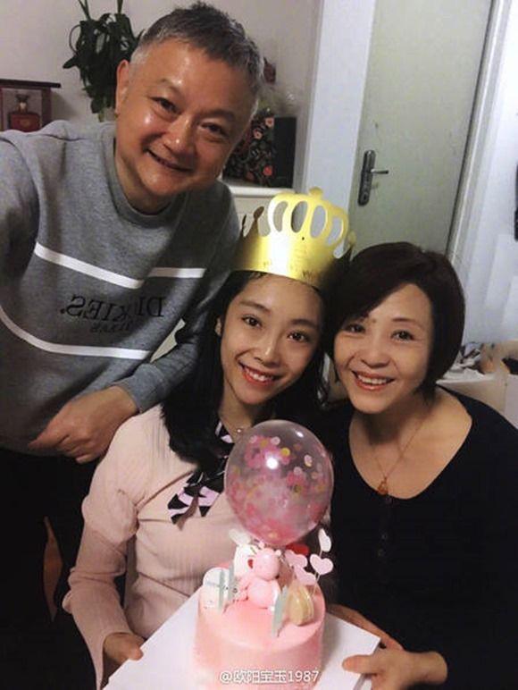 Cuộc đời thăng trầm của dàn diễn viên Hồng Lâu Mộng sau 34 năm-8