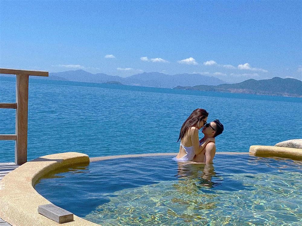 Hotboy cảnh sát sau 3 năm cưới top 10 Hoa Hậu Việt Nam-12