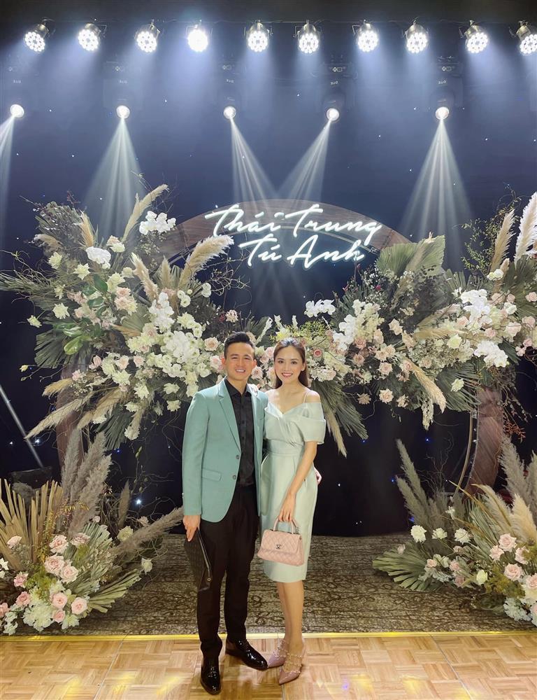 Hotboy cảnh sát sau 3 năm cưới top 10 Hoa Hậu Việt Nam-13