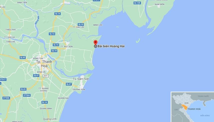 4 học sinh bị sóng cuốn khi tắm biển-2