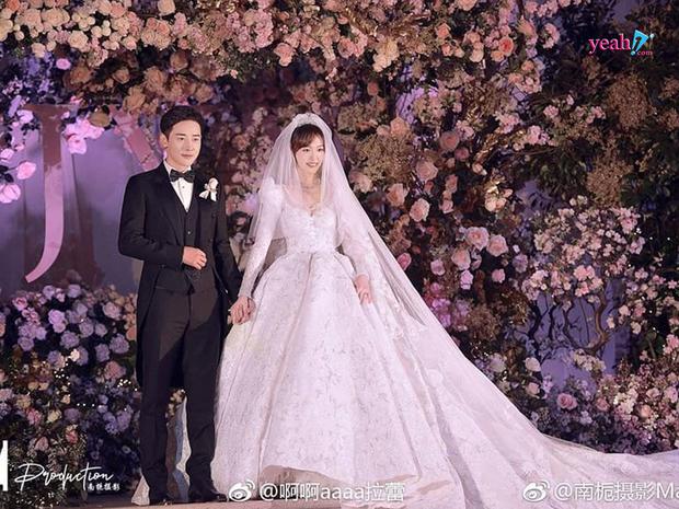 Hôn nhân của 5 tiểu Hoa đán: Toang gần hết, Angela Baby mấp mé ly hôn, Triệu Lệ Dĩnh tủi nhất-6