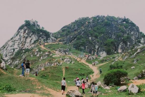 Bỏ túi 3 địa điểm du lịch gần Hà Nội cho bạn 'xả hơi' cuối tuần