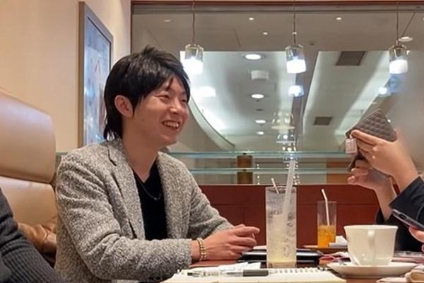 SỐC: Cô gái số hưởng được 30 chàng trai đến tỏ tình cùng lúc-7