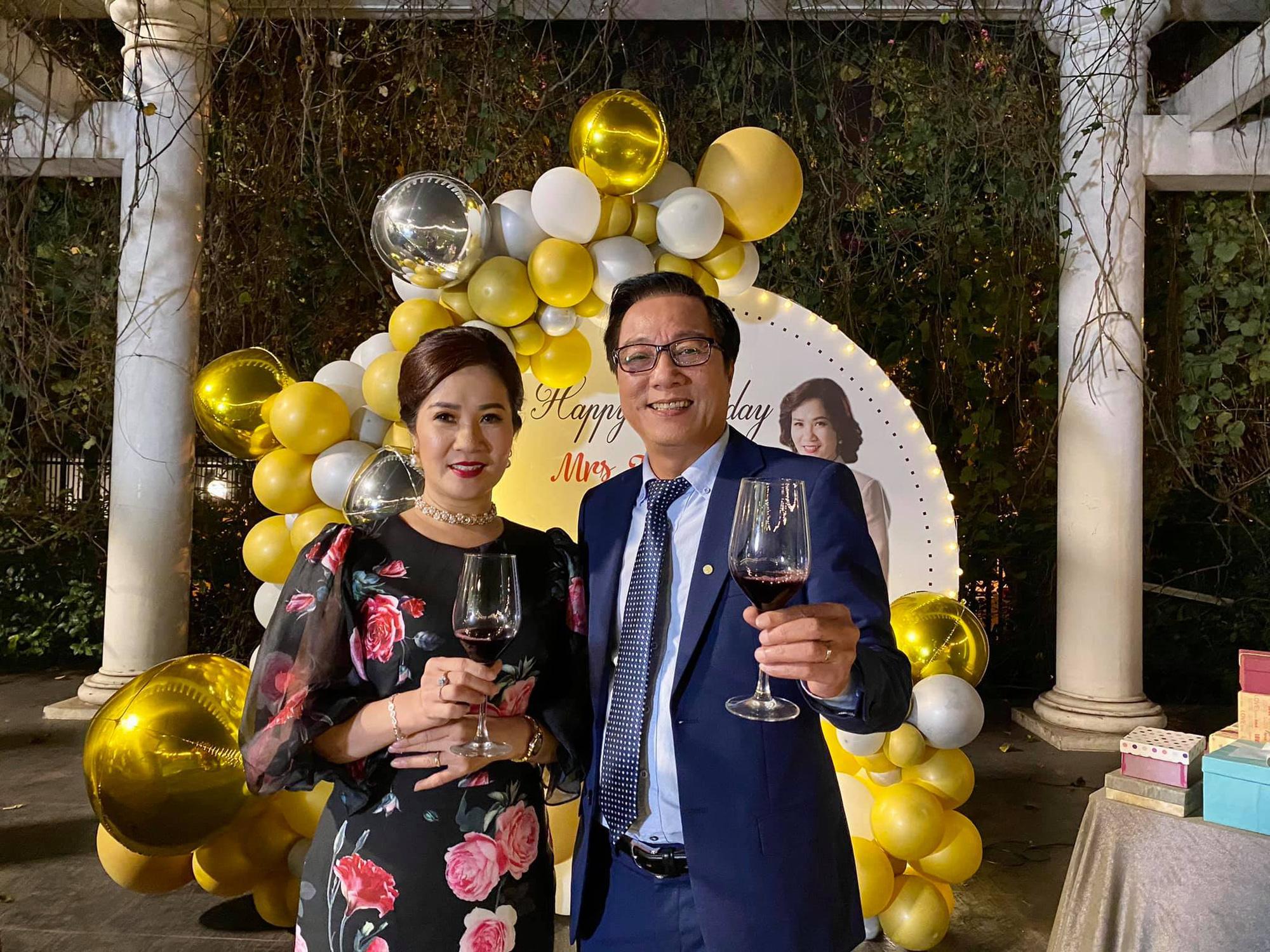 NSND Trọng Trinh: Tôi quá liều khi đóng cảnh hôn ở tuổi đã lên ông-2