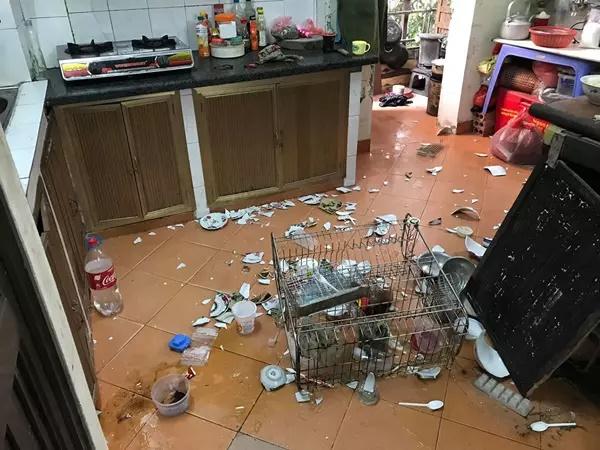 Ai bảo đẻ con gái cho thùy mị nết na chắc là chưa nhìn thấy hình ảnh này-4