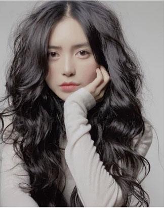 Thêm một gái xinh bị lôi vào cuộc khẩu chiến của Nathan Lee-3