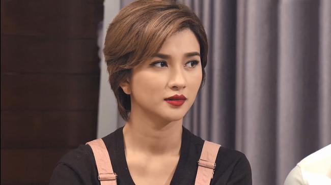 Bố mẹ chồng mời thông gia sang nhà dùng bữa nhưng dặn con dâu không cần vào bếp-2