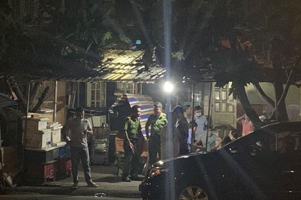 Bắt 2 anh em ruột đâm chết người đàn ông ở chợ đầu mối Thủ Đức-1