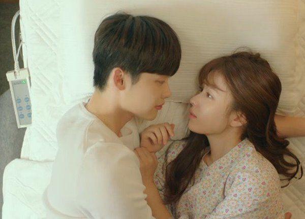 Trước khi đi ngủ vợ làm hành động này chồng cực phấn khích, hôn nhân mỹ mãn-2