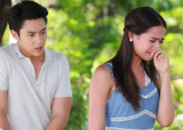 2 năm đi làm ăn xa cầm tiền tỷ về, tôi rụng rời nhìn vợ ngồi xe lăn trong sân nhà-1