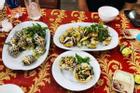 Quán ăn ở Nha Trang bị tố 'chặt chém' 1,8 triệu/kg ốc hương