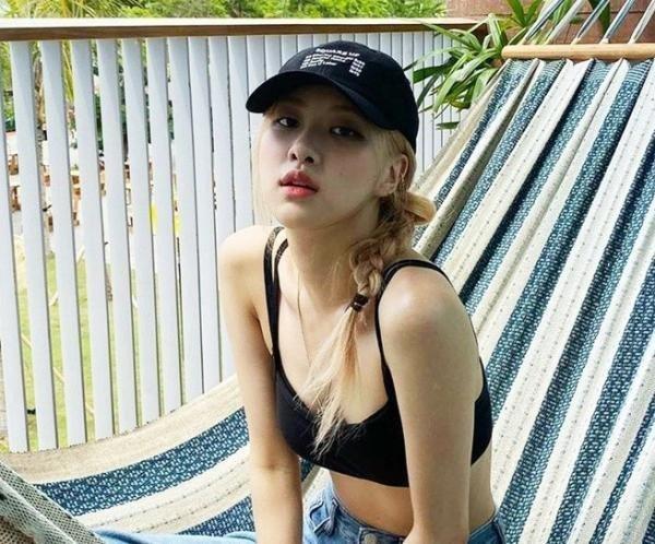 Mỹ nhân BlackPink gợi ý 3 kiểu tóc đơn giản mà hết sức trendy cho mùa hè!-4