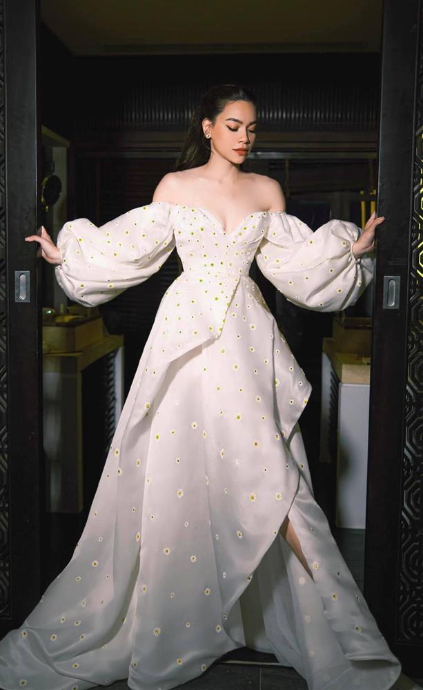 SAO MẶC ĐẸP: Mai Ngô tái xuất đỉnh chóp như minh tinh quốc tế-1