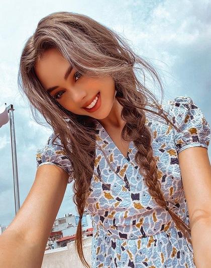 Bạn gái Tiến Dũng - gà Khắc Tiệp lúc hóa thiên thần khi già chát vì make-up-7