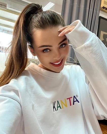 Bạn gái Tiến Dũng - gà Khắc Tiệp lúc hóa thiên thần khi già chát vì make-up-8