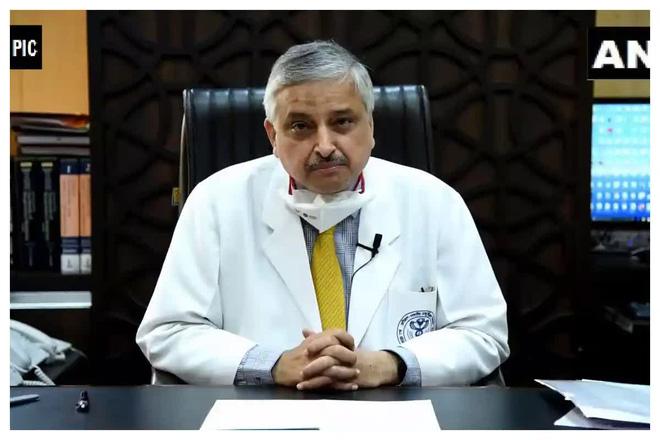 Chiếc máy bay siêu lây nhiễm từ tâm dịch Ấn Độ đi Hong Kong-2