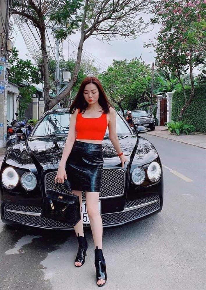 Lệ Quyên để lộ bụng to khó tin, nhiều người nghi có bầu nhưng sự thật là...-5