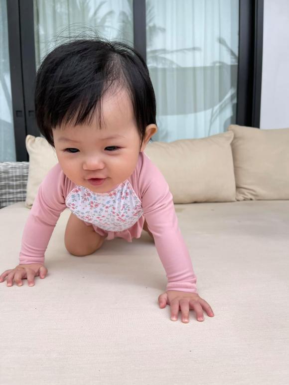 Ái nữ nhà Cường Đô La tung trọn bộ diện áo tắm chào hè, mới 7 tháng tuổi siêu hot!-2