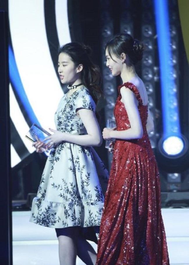 Mang danh thần tiên tỷ tỷ, Lưu Diệc Phi vẫn lép vế trước Đường Yên-4