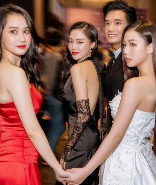 Vbiz có thêm 3 chị em giống nhau như đúc gọi tên Salim - Amee - Trúc Anh-2