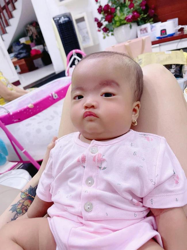 Mạc Văn Khoa gây cười khi khoe ảnh buồn như mất sổ gạo bên con gái-6