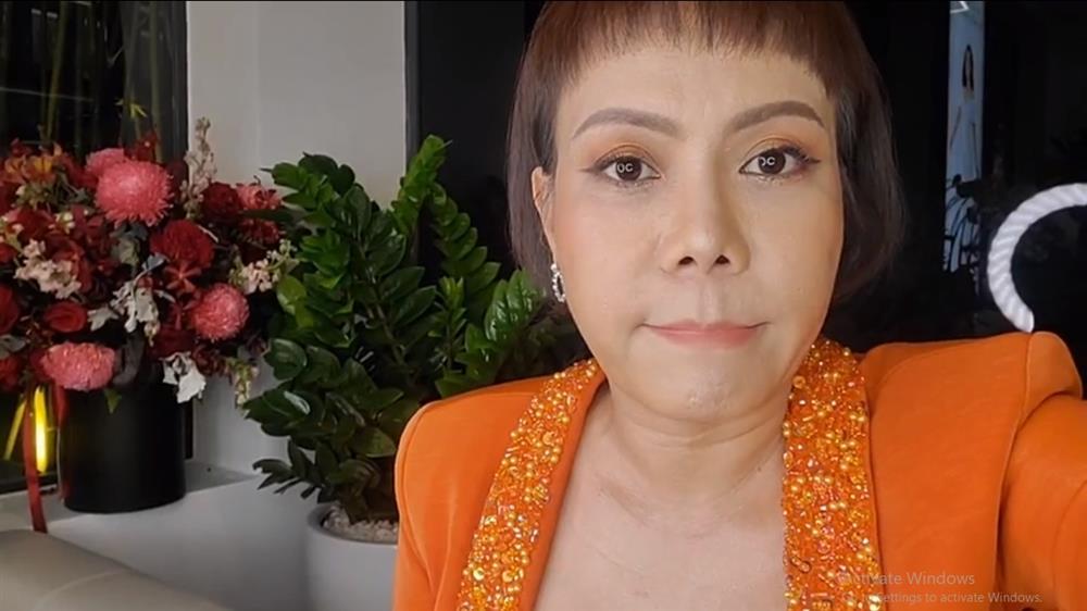 Việt Hương phản ứng trước nhận xét sửa mặt lạ hoắc-2