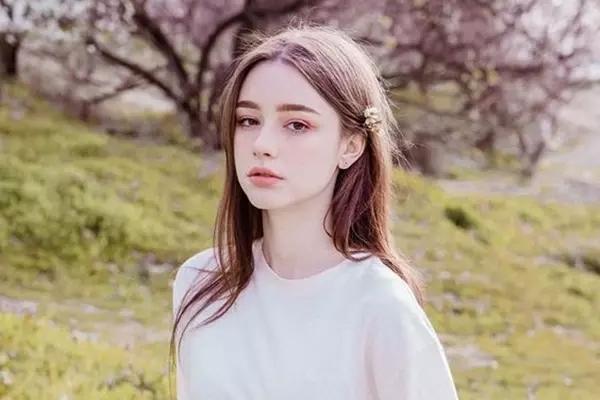 Tử vi thứ Sáu ngày 30/4/2021 của 12 con giáp: Tỵ nối lại quan hệ với bạn cũ-1