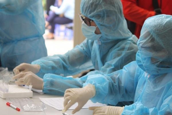 Lịch trình ca dương tính Covid-19 ở Hà Nam: Tiếp xúc nhiều, 1 người đang sốt-1