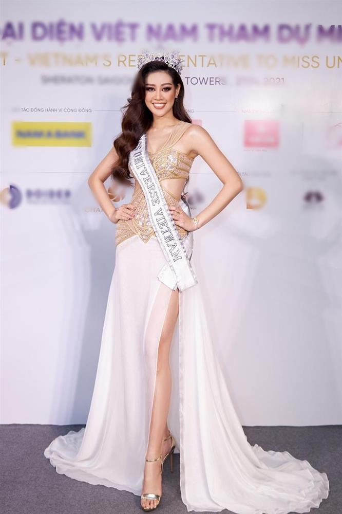 SAO MẶC ĐẸP: Tóc Tiên lên đồ độc dị đậm chất riêng - HHen Niê body đẹp như tạc-1