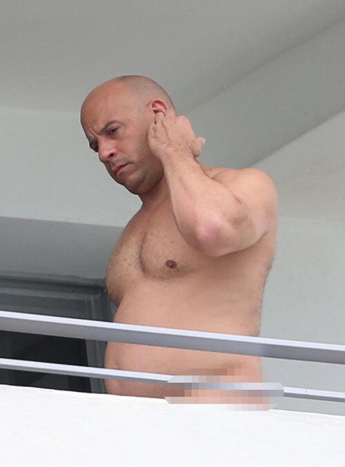 U mê một thời, u uất cả đời: Cơ bắp hóa nồi cá hú của người tình các chị em!-6