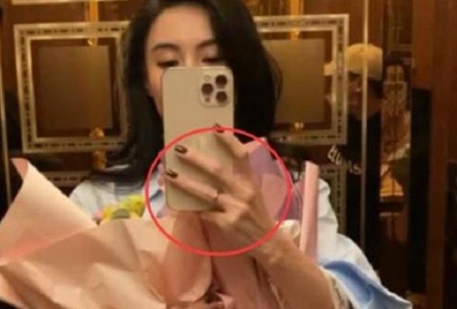 Trương Bá Chi đã bí mật kết hôn đồng thời tiết lộ danh tính chồng mới?-2