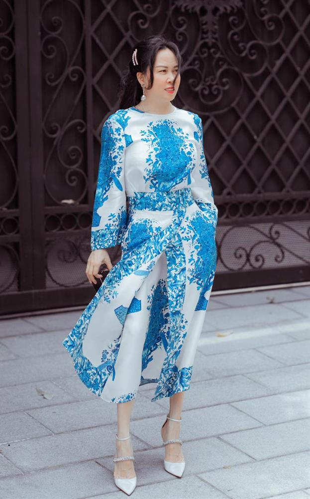 Bất ngờ chưa, Phượng Chanel không chỉ trẻ ra mà gu thời trang đẳng cấp trông thấy-2