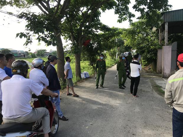 Vụ chủ nhà bắn chết 2 người lạ: Nghi phạm gần đây có biểu hiện hoang tưởng-3