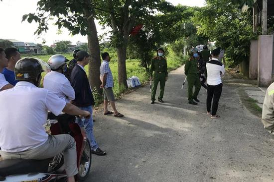 Vụ chủ nhà bắn chết 2 người lạ: Nghi phạm gần đây có biểu hiện hoang tưởng