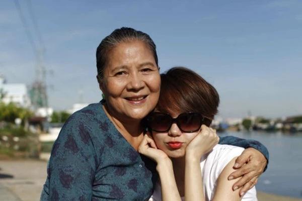 NSƯT Lê Thiện bị ngã nứt xương, không đi lại được