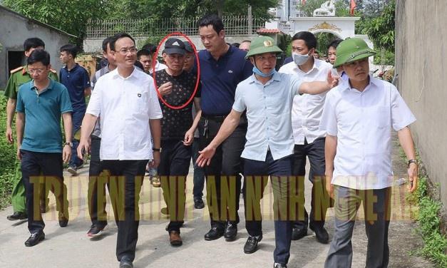 Vì sao không còng tay nghi phạm bắn chết 2 người?-1