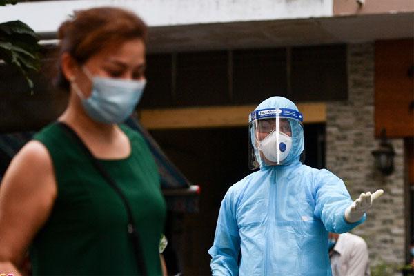 BS Trương Hữu Khanh: Ổ dịch quán Karaoke Sunny còn đáng sợ hơn quán bar Buddha-3