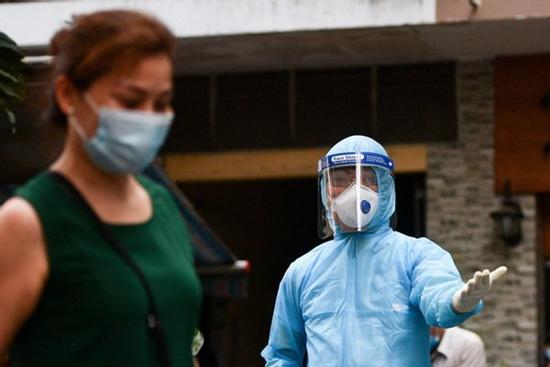 Yên Bái đình chỉ giám đốc trung tâm y tế vi phạm phòng dịch Covid-19