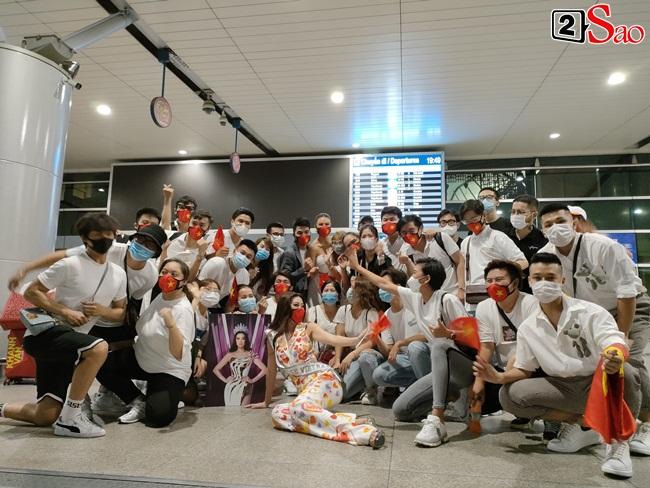 Khánh Vân ghi điểm tuyệt đối khi lên đường thi Miss Universe 2020-5